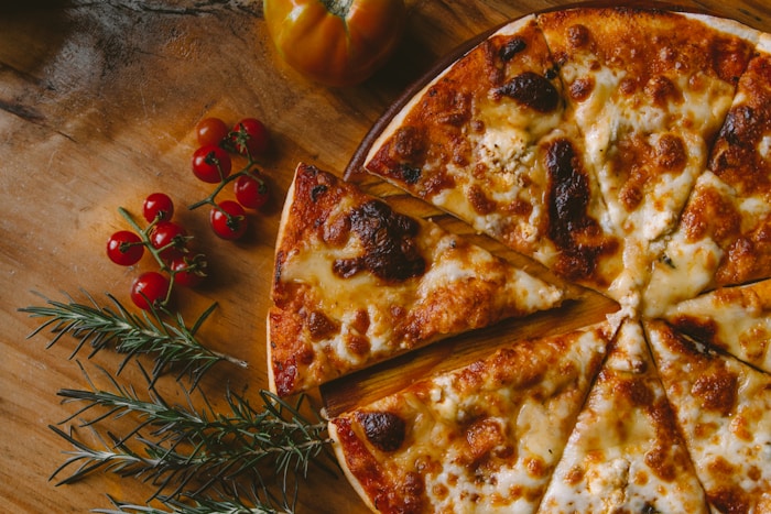 Pizza au feu de bois
